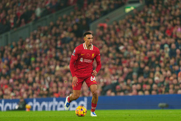 Liverpool cân nhắc bán Trent Alexander-Arnold ngay trong tháng Một