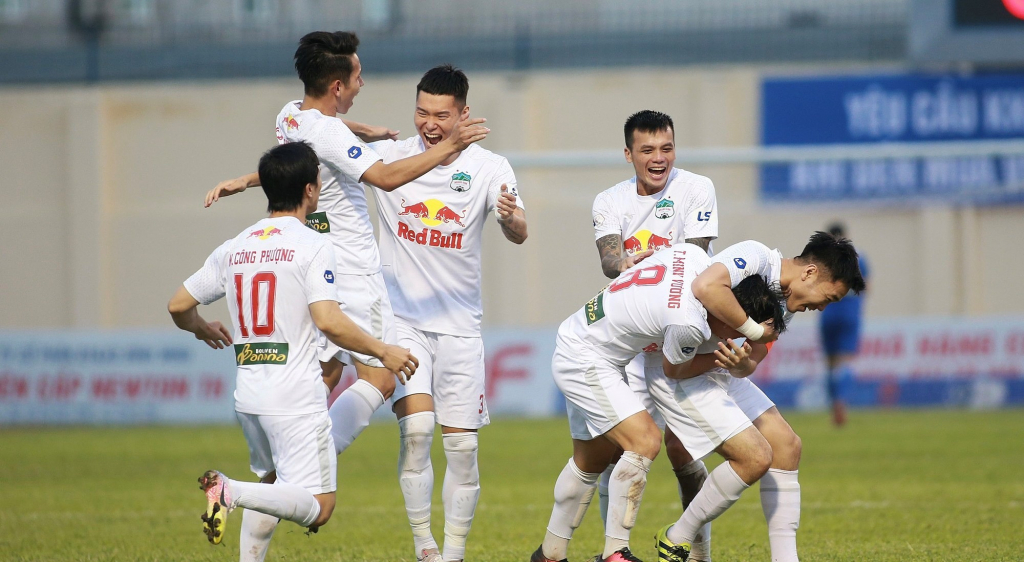 Minh Vương: “Thể lực và sức khỏe của HAGL đang bị bào mòn”