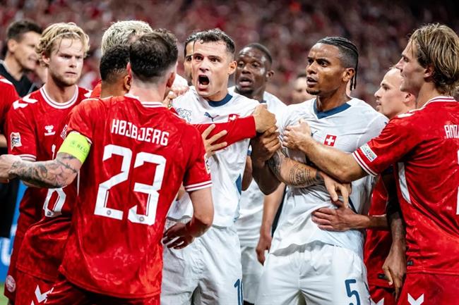 Cuộc chiến nảy lửa giữa Serbia và Thụy Sĩ ở Nations League