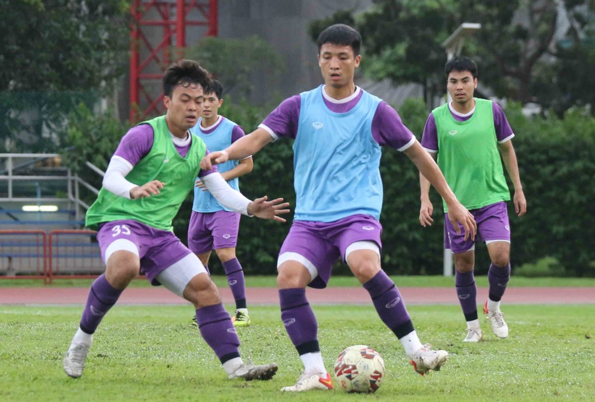 Đội tuyển Việt Nam tập luyện