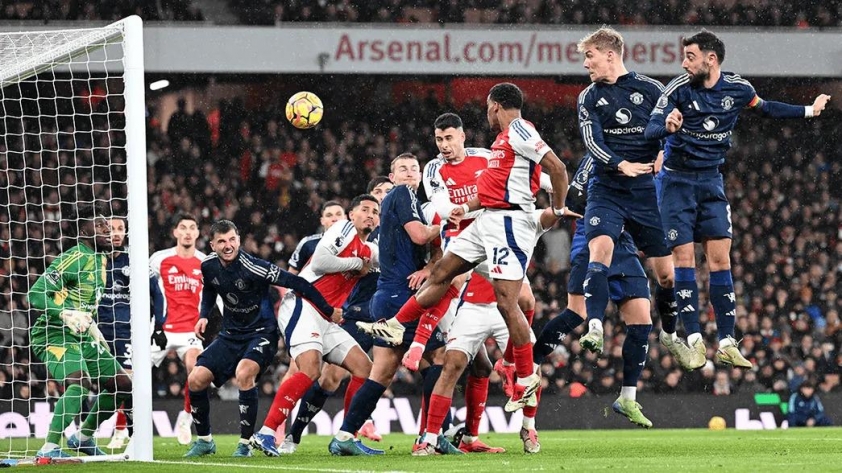 Arsenal bác bỏ cáo buộc 