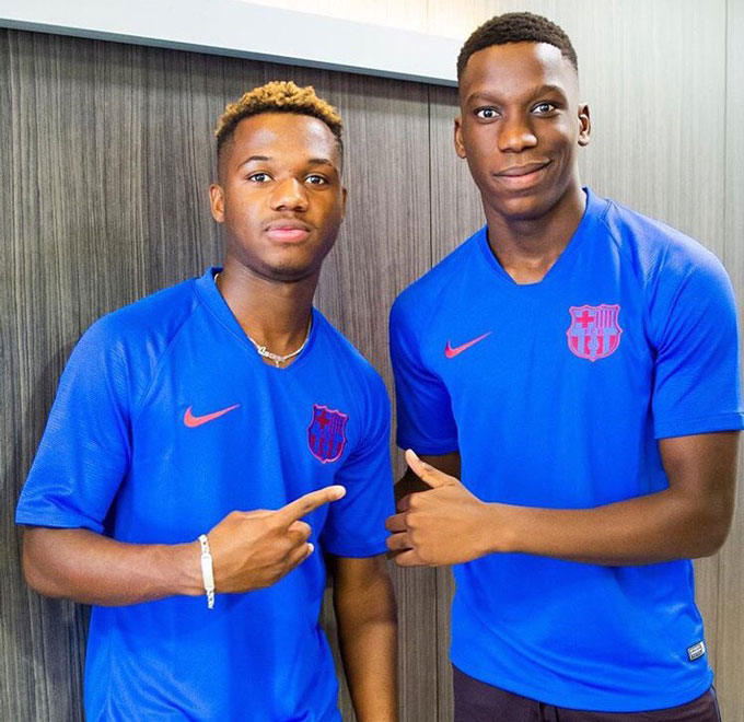 Tin chuyển nhượng bóng đá 20/3: Ronaldo ký 1 năm với Real Madrid, siêu tiền vệ ra đi?