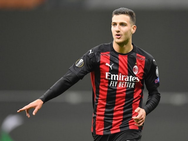 Diogo Dalot AC Milan Dortmund muốn ký Dalot dưới dạng cho mượn