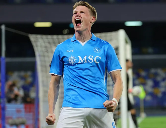 McTominay Quân Bài Ảo Thuật Của Napoli Phát Sáng Rực Rỡ Tại Serie A