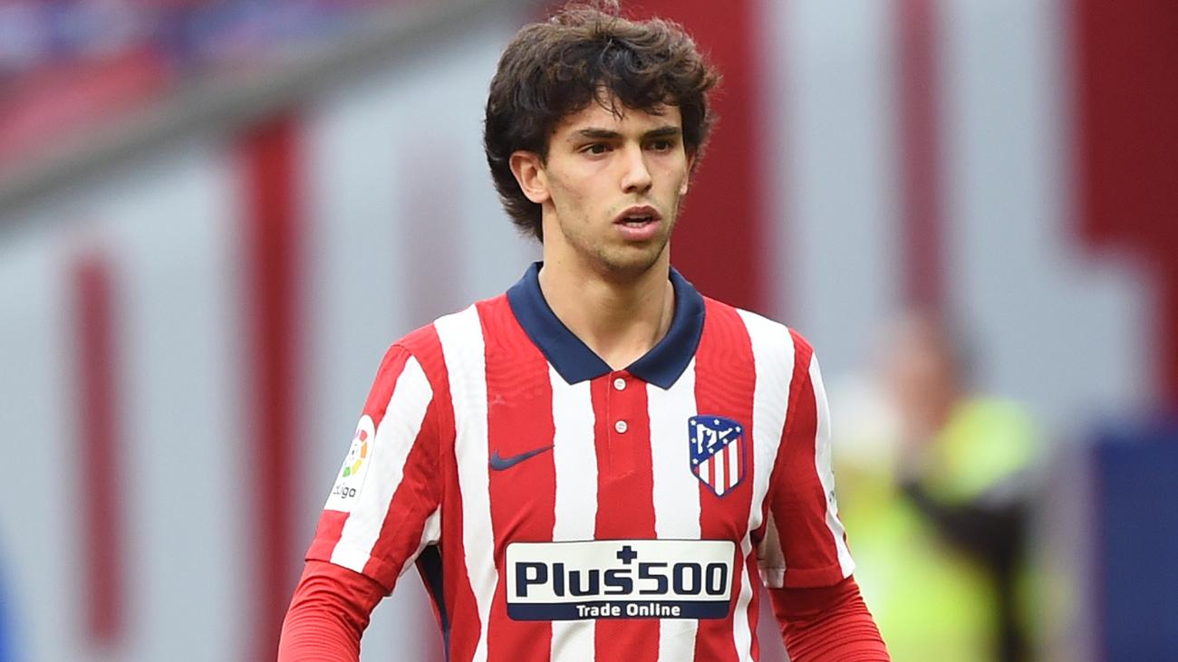 Joao Felix - Một trong những cầu thủ có giá trị chuyển nhượng cao nhất thế giới Joao Felix - 126 triệu euro (Benfica đến Atletico Madrid)