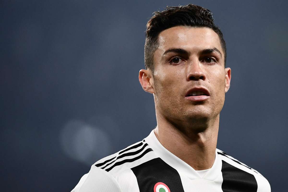 Cristiano Ronaldo - Một trong những cầu thủ có giá trị chuyển nhượng cao nhất thế giới Cristiano Ronaldo