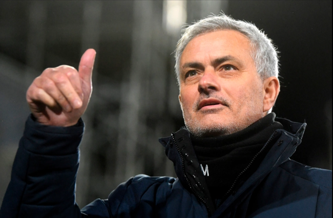 Tottenham phải đền bù 10 triệu bảng dù Mourinho đã dẫn dắt AS Roma