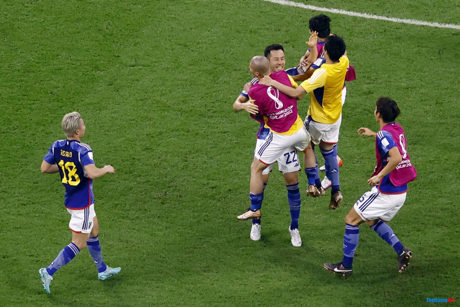 Đây cũng là lần đầu tiên Nhật Bản góp mặt ở vòng 16 đội ở 2 kỳ World Cup liên tiếp 