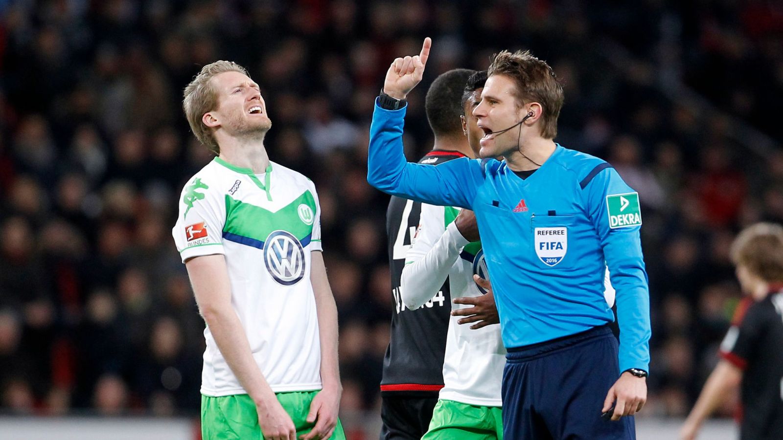 Felix Brych trọng tài bắt chính trận Phần Lan vs Bỉ