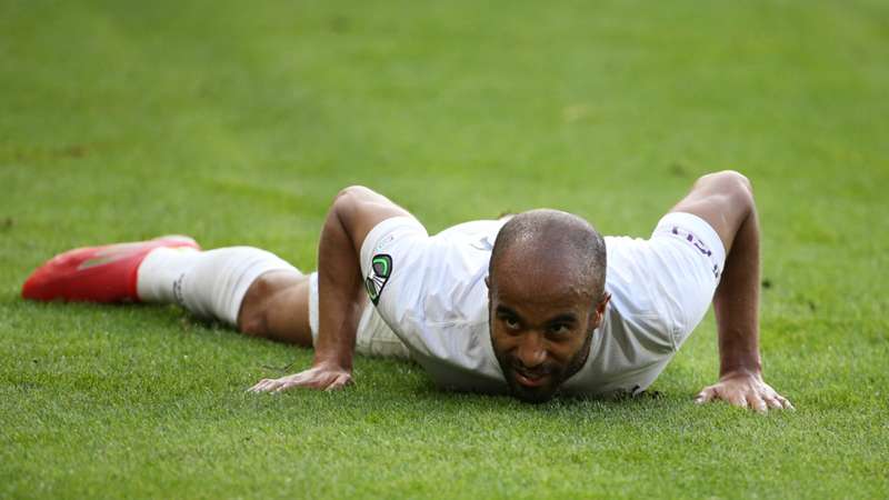 Sao Tottenham chấn thương trước thềm đại chiến với Chelsea