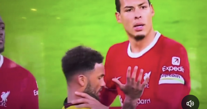 Virgil van Dijk: Liệu có sự thiên vị cho trung vệ xuất sắc nhất thế giới?