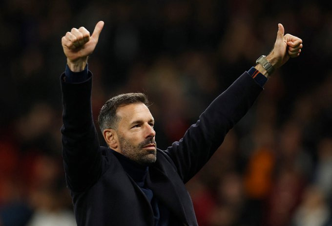 Van Nistelrooy sắp trở thành tân Huấn luyện viên của Leicester