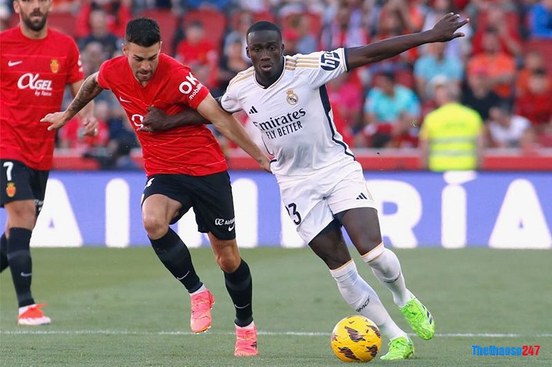 Mendy là người hùng thầm lặng trong màu áo Real Madrid