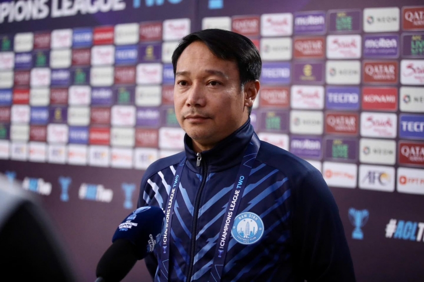 HLV Vũ Hồng Việt Đặt Mục Tiêu Ngôi Đầu Bảng AFC Champions League 2 Cho CLB Nam Định