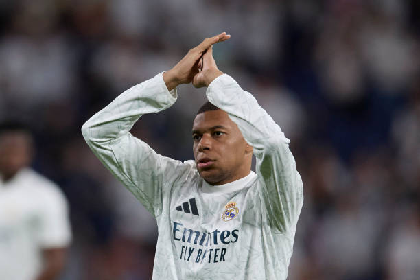 Mbappe Vắng Mặt ĐT Pháp Wesley Fofana Bảo Vệ Đồng Hương