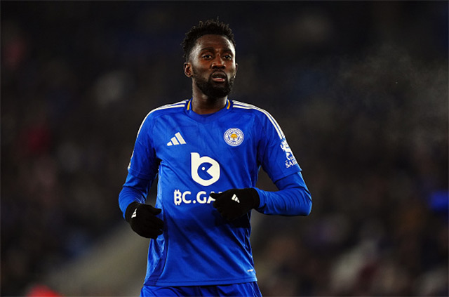 Chấn thương của Ndidi khiến Leicester lo lắng sau trận hòa ngoạn mục với Brighton