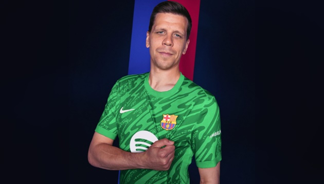 Sự khiêm tốn và quyết tâm của Wojciech Szczesny trong vai trò mới tại Barcelona