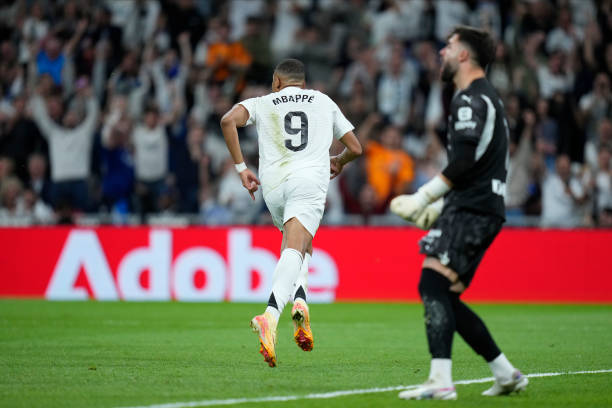 Kylian Mbappe Phục Hồi Thần Kỳ, Gần Kề Tái Xuất Đối Đầu Lille