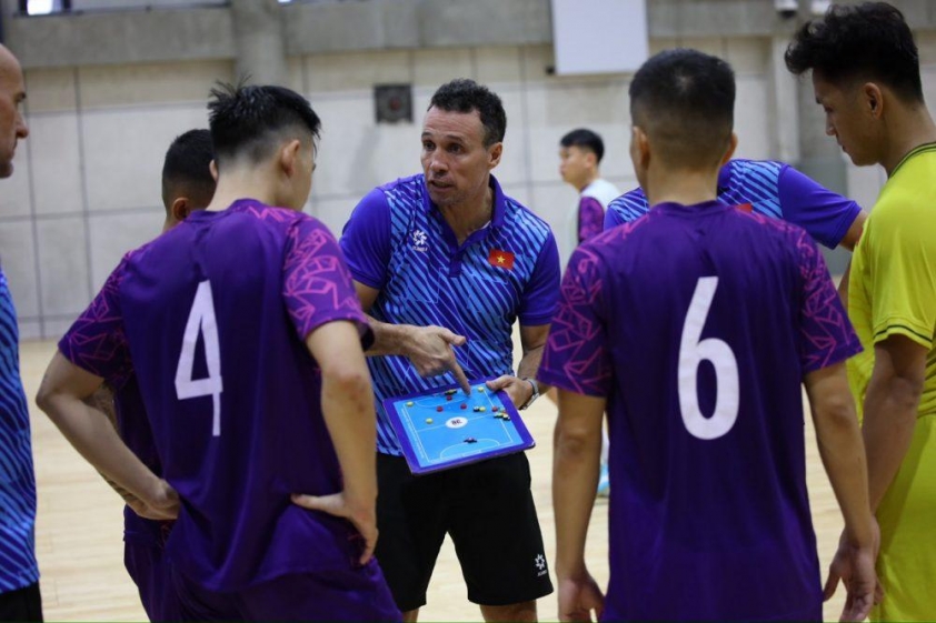 ĐT Futsal Việt Nam Sẵn Sàng Đối đầu với Ứng viên Vô địch Đông Nam Á