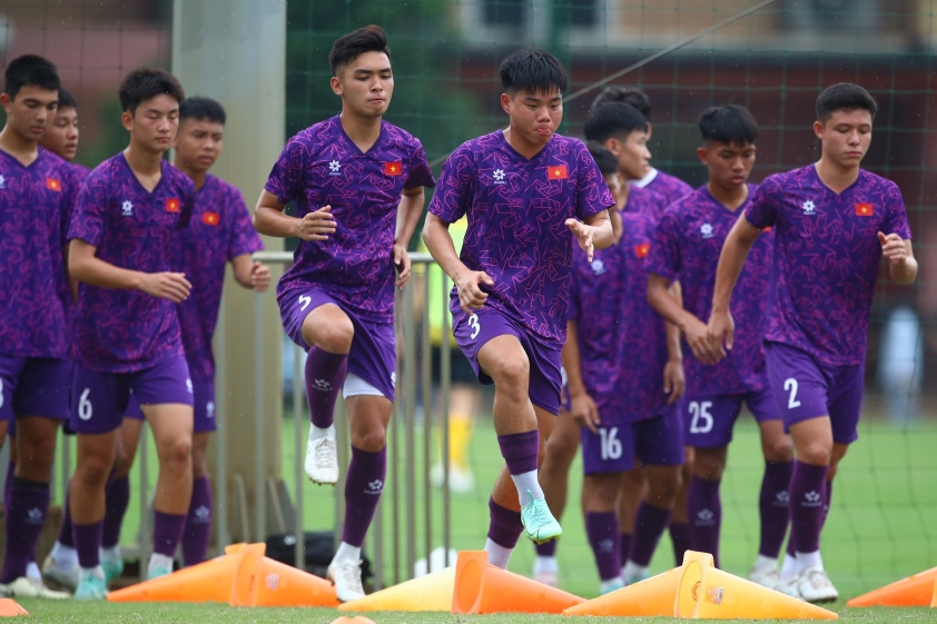Đội tuyển U17 Việt Nam sắp đối đầu 3 