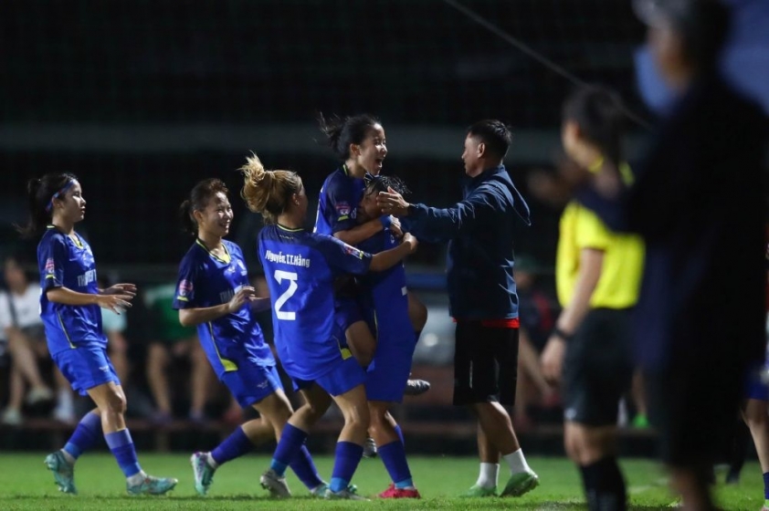 Thái Nguyên T&T và Phong Phú Hà Nam thống trị lượt đi giải vô địch U19 nữ Quốc gia 2024