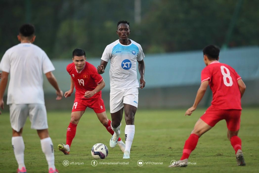 CLB Nam Định gạt bỏ 2 ngoại binh khỏi Cúp Quốc gia 2024/25