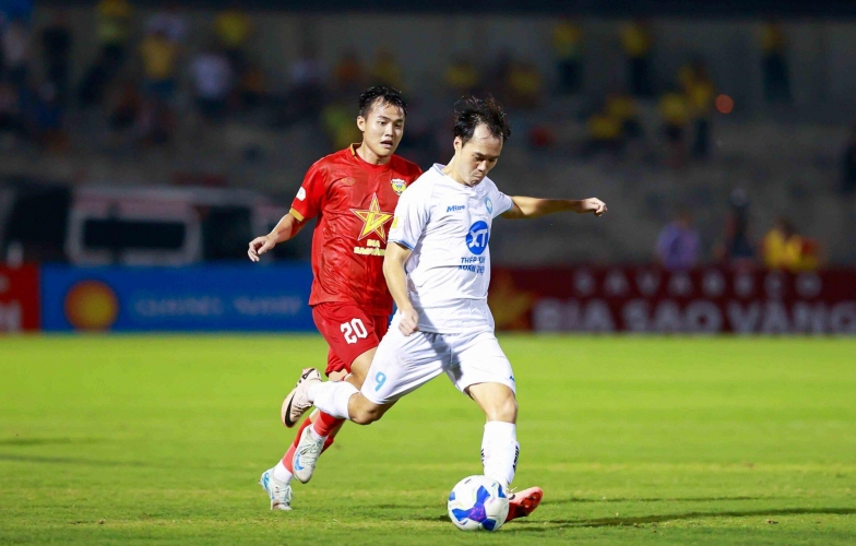 Nam Định vs Hà Tĩnh: Lễ hội chiến thắng của nhà vô địch V-League 2024/25