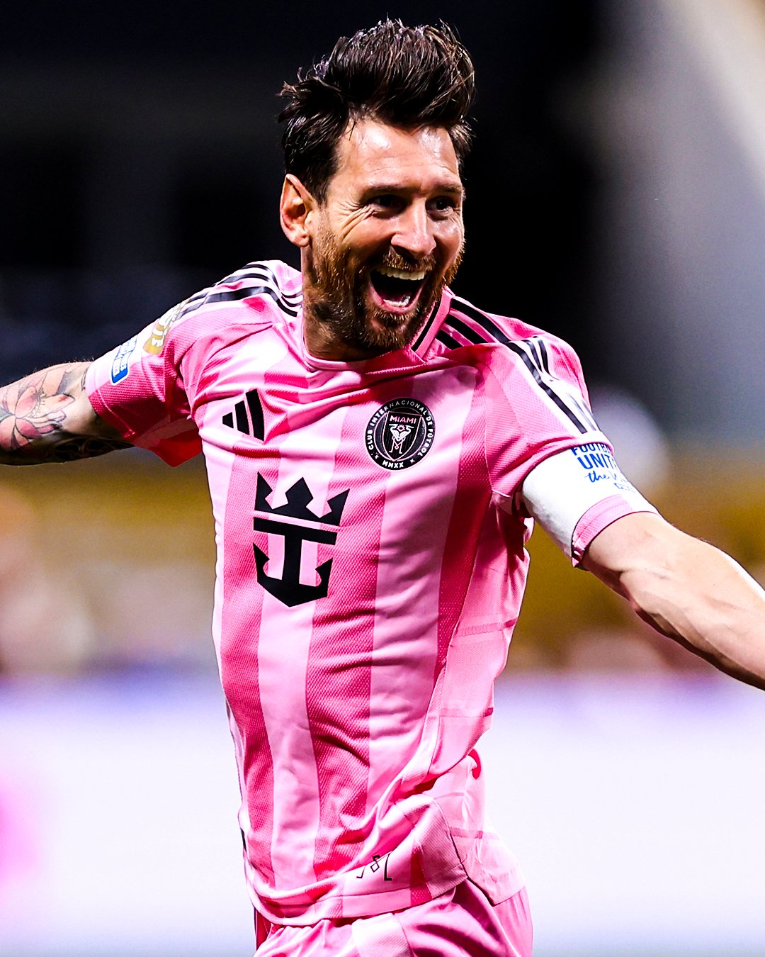 Messi lập siêu phẩm đá phạt, Inter Miami vượt qua Porto