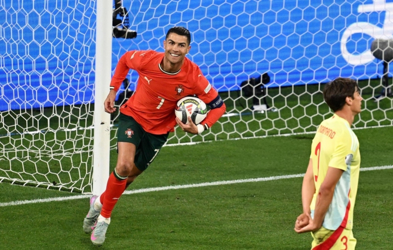 Ronaldo lập kỷ lục mới, đưa Bồ Đào Nha lên ngôi vô địch UEFA Nations League