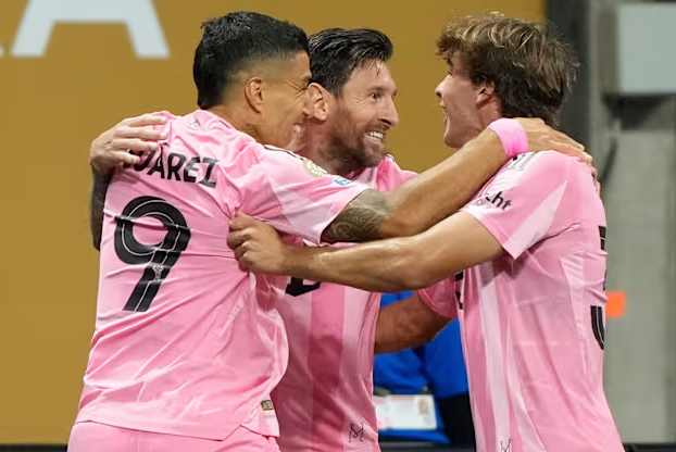 Messi lập siêu phẩm đá phạt, Inter Miami vượt qua Porto
