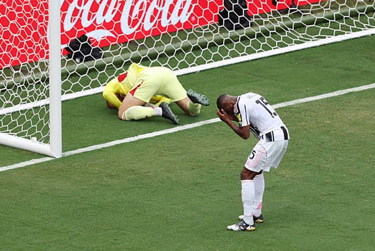 Kalulu: Sai lầm tai hại, hàng thủ Juventus và tương lai đầy bấp bênh