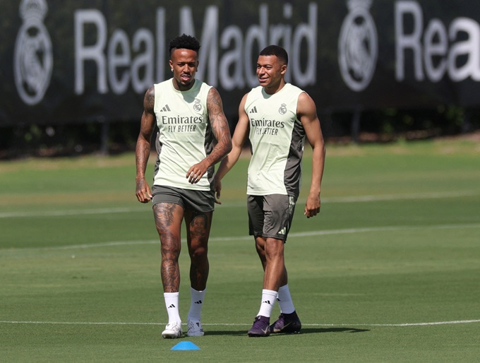Real Madrid sẵn sàng cho trận đấu vòng 1/8 với Juventus: Mbappe trở lại, Endrick hội quân