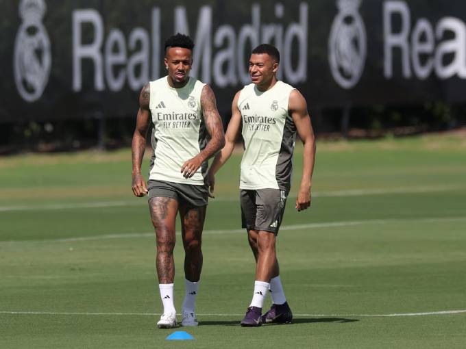 Mbappe: Giữa cơn bạo bệnh và cuộc đua giành lại thể trạng đỉnh cao