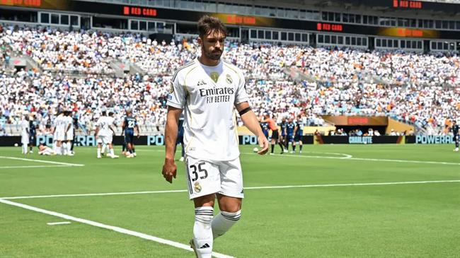 Thẻ đỏ chóng vánh của Asencio: Kỷ lục buồn và bài học đắt giá cho Real Madrid