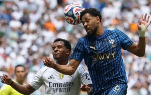 Real bị Al Hilal cầm chân trong trận đấu đầu tiên tại FIFA Club World Cup.