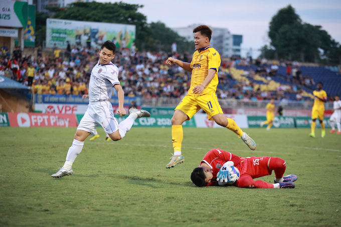 SLNA kịch tính vượt qua Bình Dương, giành vé vào chung kết Cúp Quốc gia 2024/25