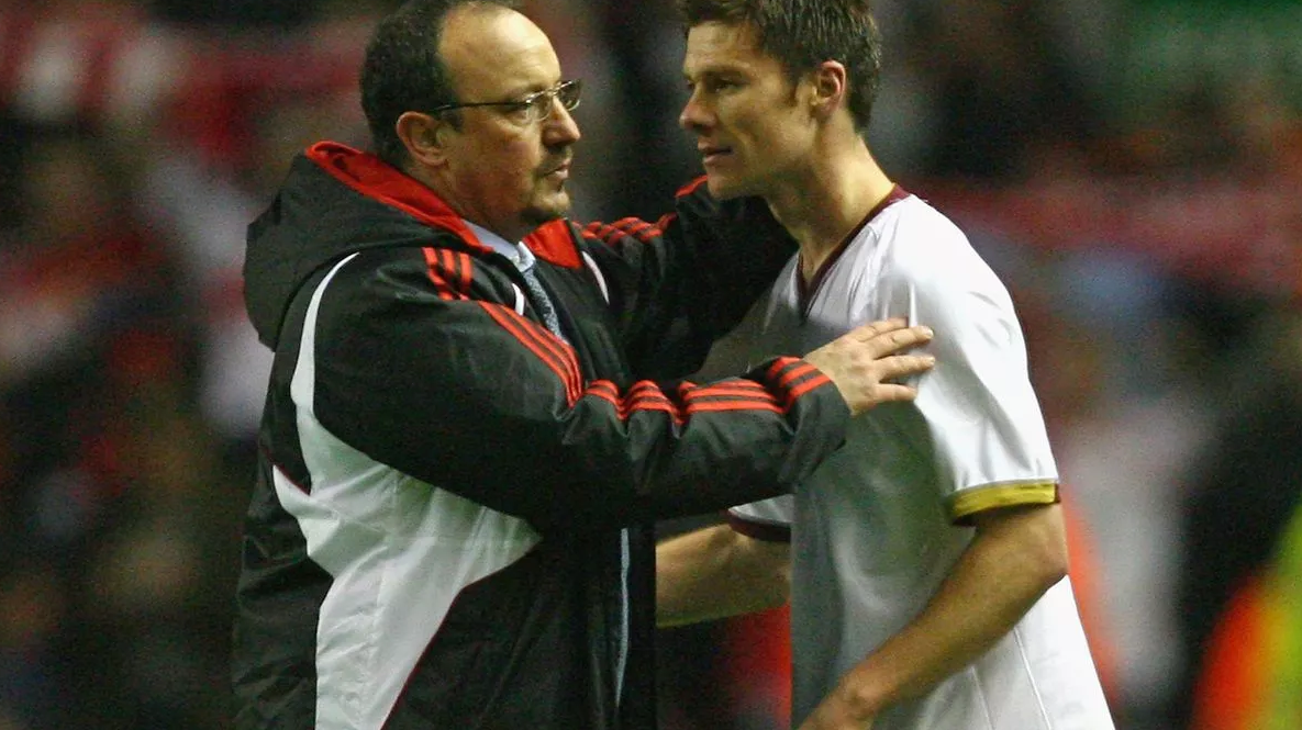 Hai gương mặt lãnh đạo: Bài học từ Thiago Silva và Rafa Benítez