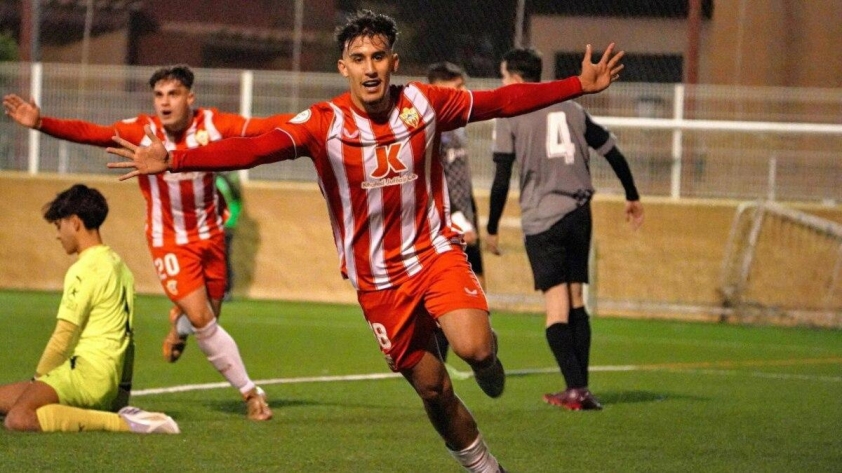 Rachad Fettal chính thức cập bến Real Madrid: Chương mới đầy hứa hẹn cho tài năng trẻ Almeria