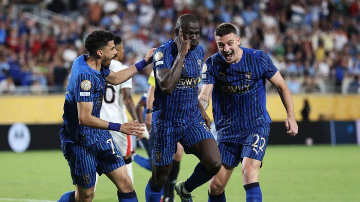 FIFA Club World Cup 2025: Al Hilal gây sốt, hứa hẹn vòng tứ kết kịch tính