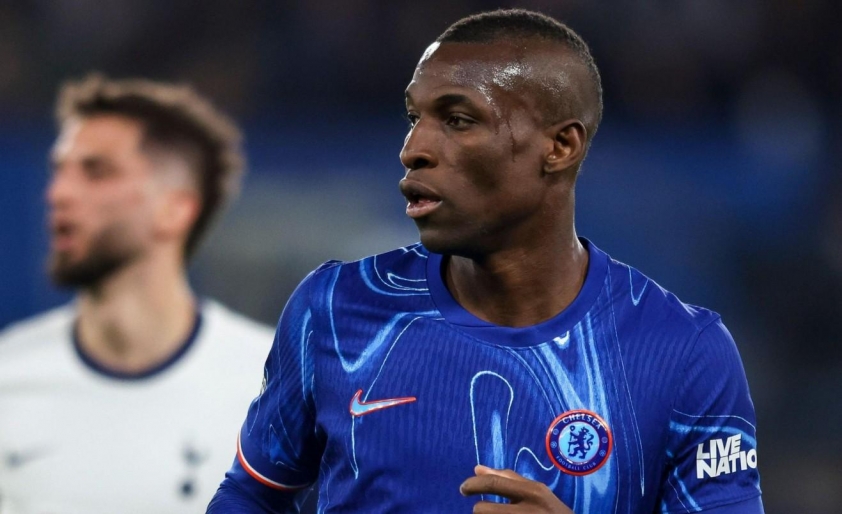Manchester United nhắm đến Nicolas Jackson: Thương vụ hứa hẹn kịch tính mùa hè này?
