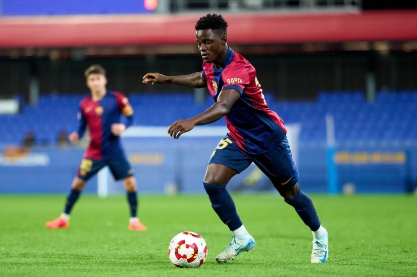 Tiền vệ trẻ Ghana Azziz Issah trở lại Barcelona: Cơ hội cuối cùng để tỏa sáng?