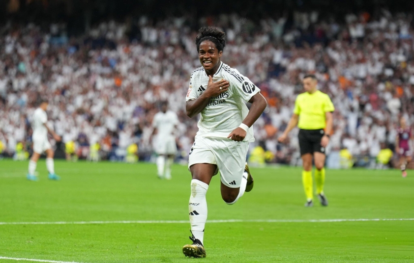Real Madrid đối mặt với những thách thức chuyển nhượng đầy cam go
