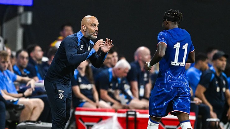 HLV Chelsea gọi PSG là đội bóng hay nhất thế giới, Madueke gia nhập Arsenal
