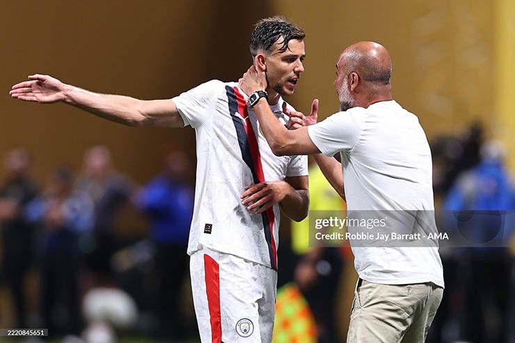 Pep Guardiola lo lắng về lịch thi đấu dày đặc của Man City trước thềm FIFA Club World Cup
