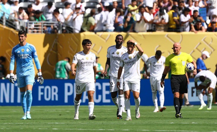 Real Madrid thảm bại 0-4 trước PSG: Bài học cay đắng và con đường phía trước