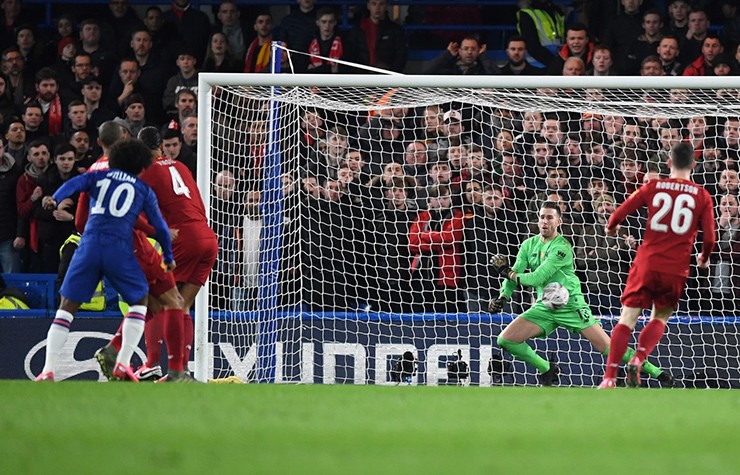 Chelsea: Ác mộng của những ông lớn bóng đá thế giới