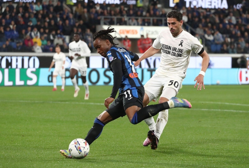 Sự do dự chí mạng của Barcelona: Lookman cập bến Inter Milan?