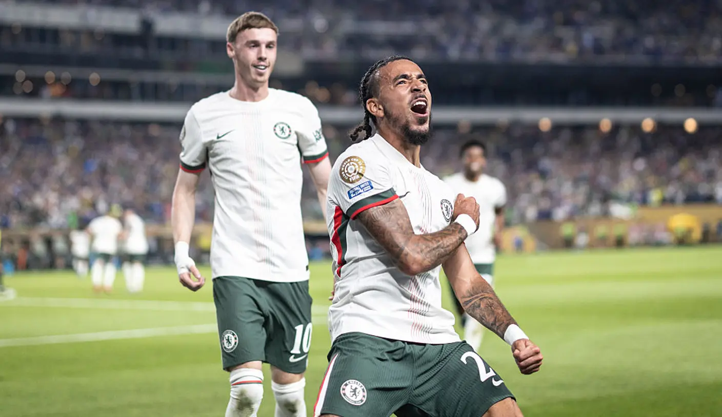 Tân binh thi đấu cực cháy giúp Chelsea vào chung kết