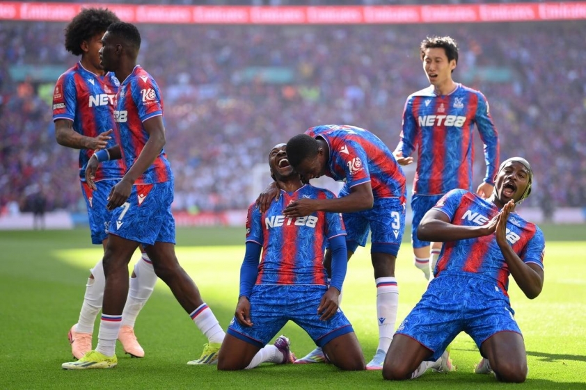 Crystal Palace phản đối quyết định bất công của UEFA, kêu gọi xem xét lại