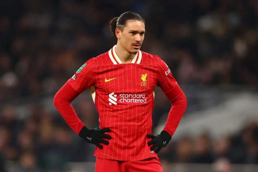 Liverpool khước từ lời đề nghị 55 triệu euro cho Darwin Nunez, tập trung vào thương vụ Isak
